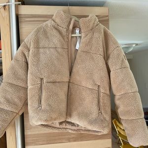 Alo Yoga Plush Sherpa Stage Puffer NEW